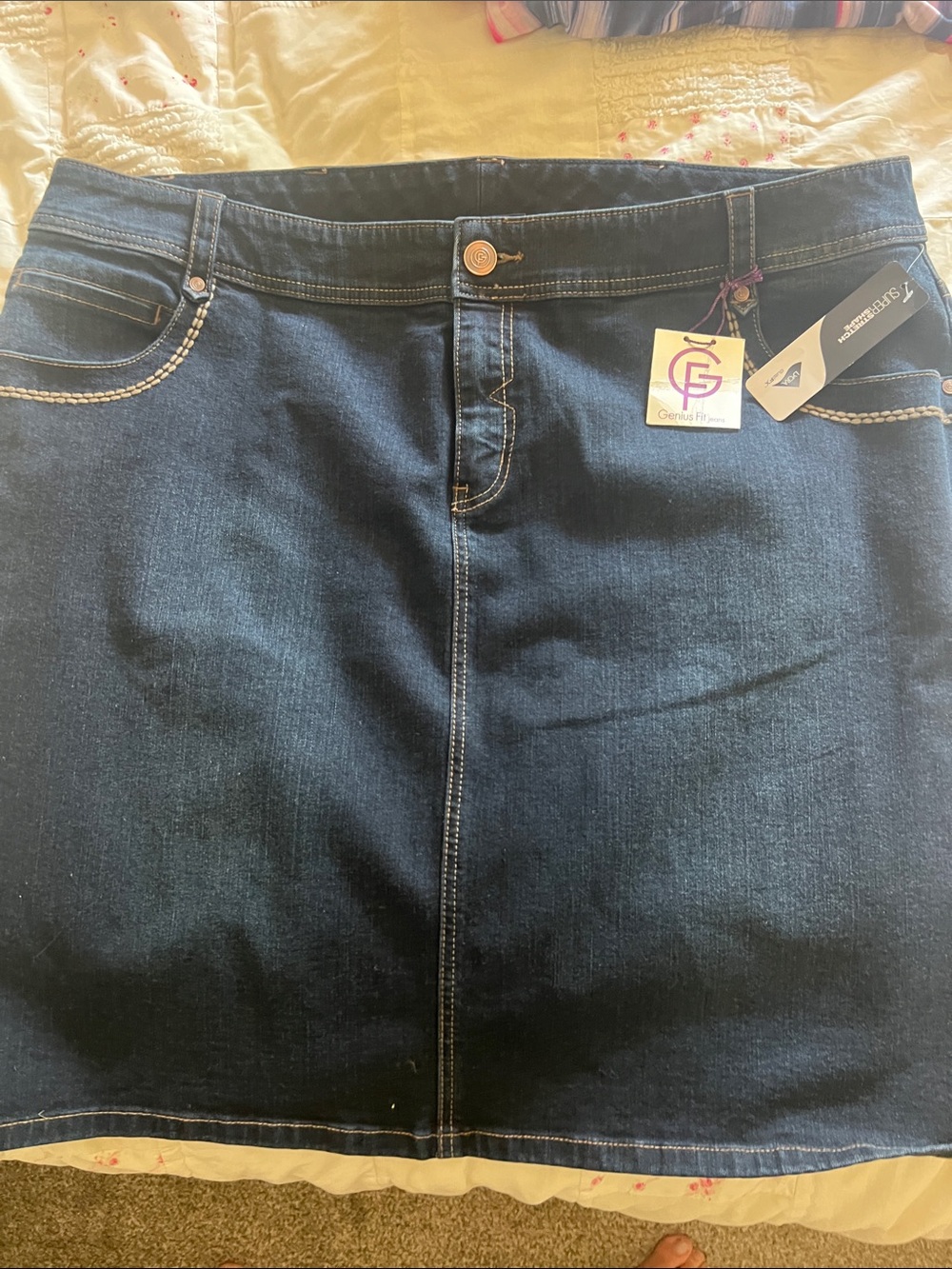 NWT Lane Bryant Dark Blue Denim Skirt with Contrast Stitching Sz 22